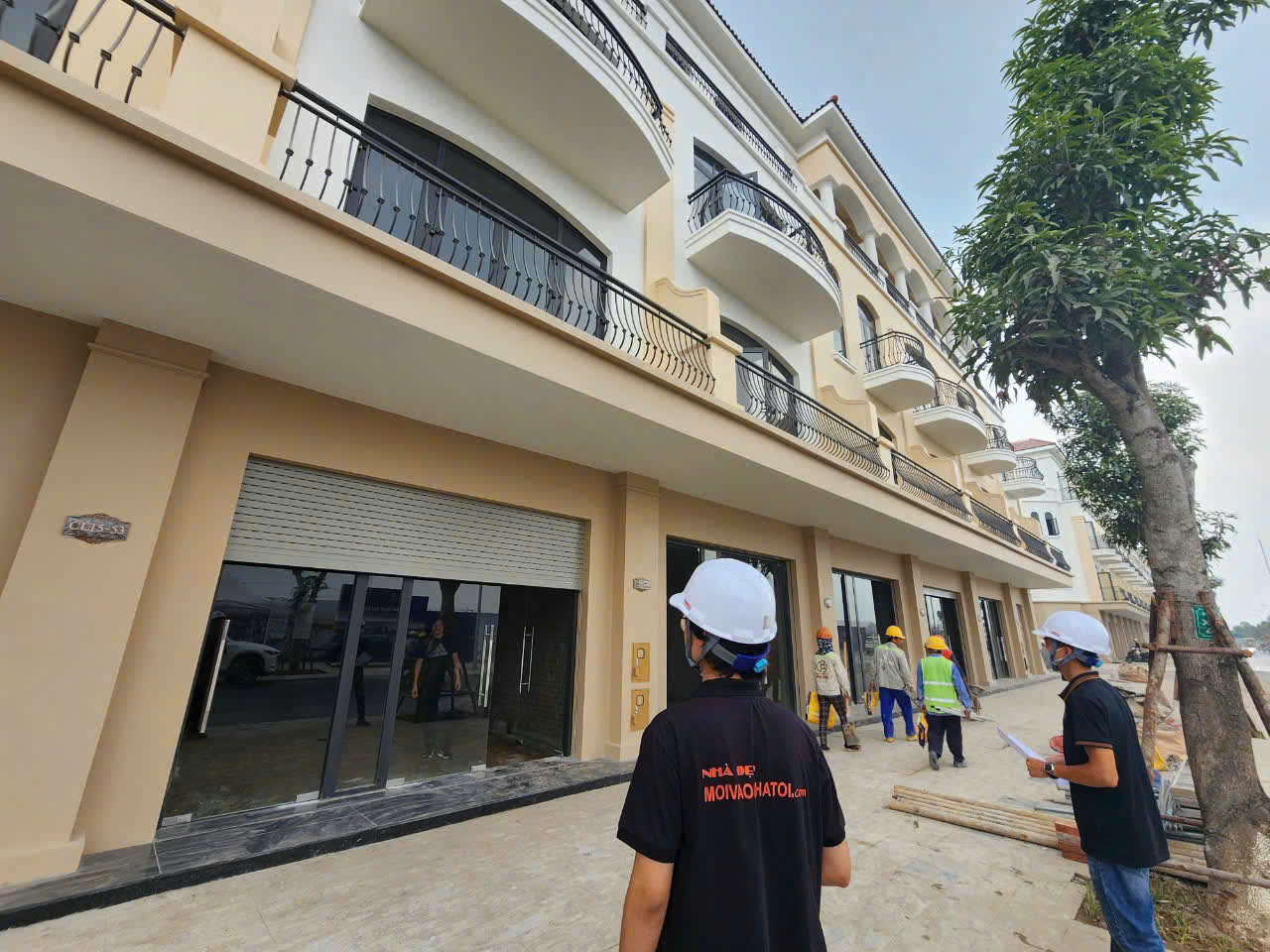 Nên chọn đơn vị nào thiết kế thi công biệt thự Vinhomes Cổ Loa?