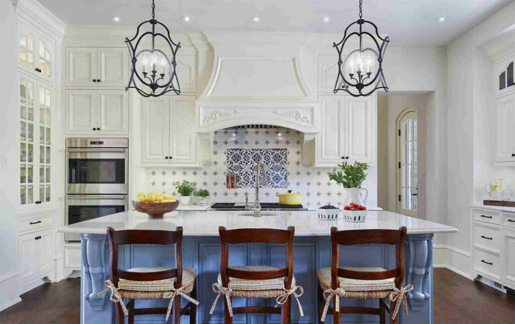klasická modrá kuchyně 