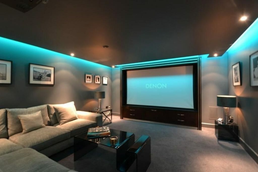MODERNE Indoor-Kinos