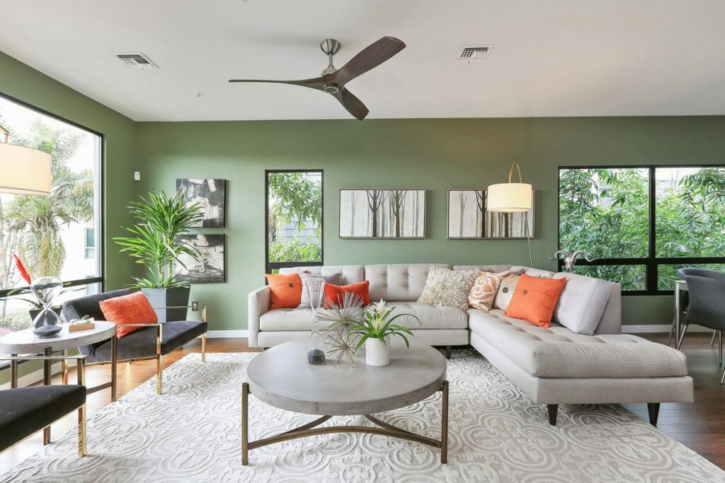 zelený obývací pokoj