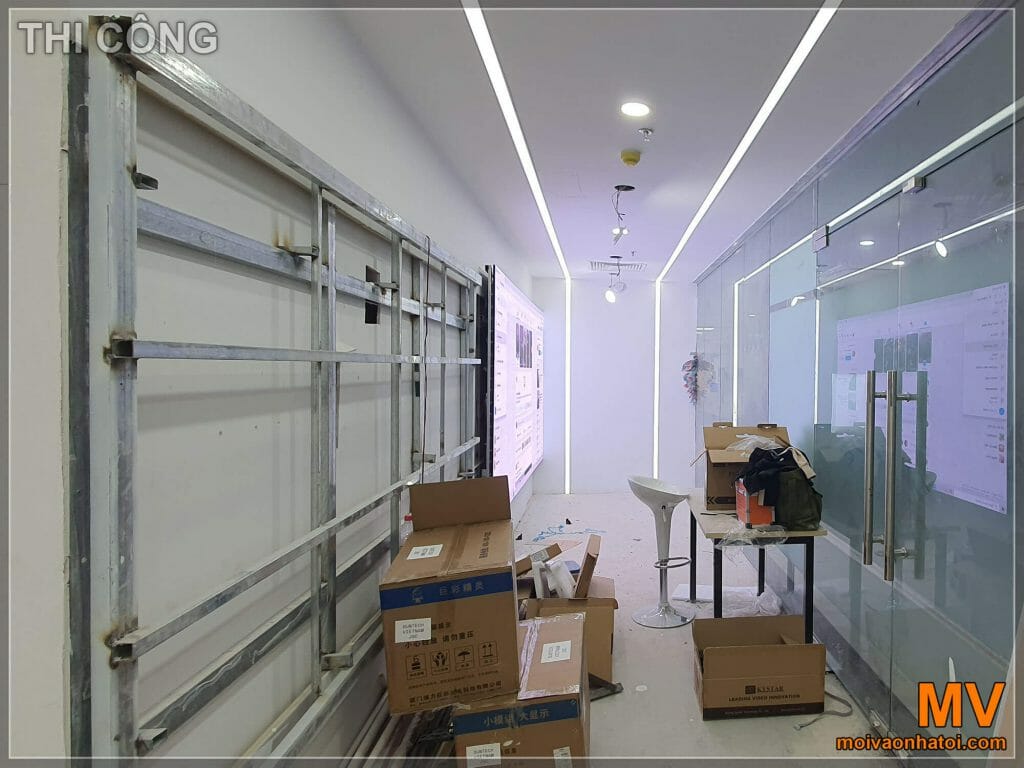 konstruksi lobi kantor