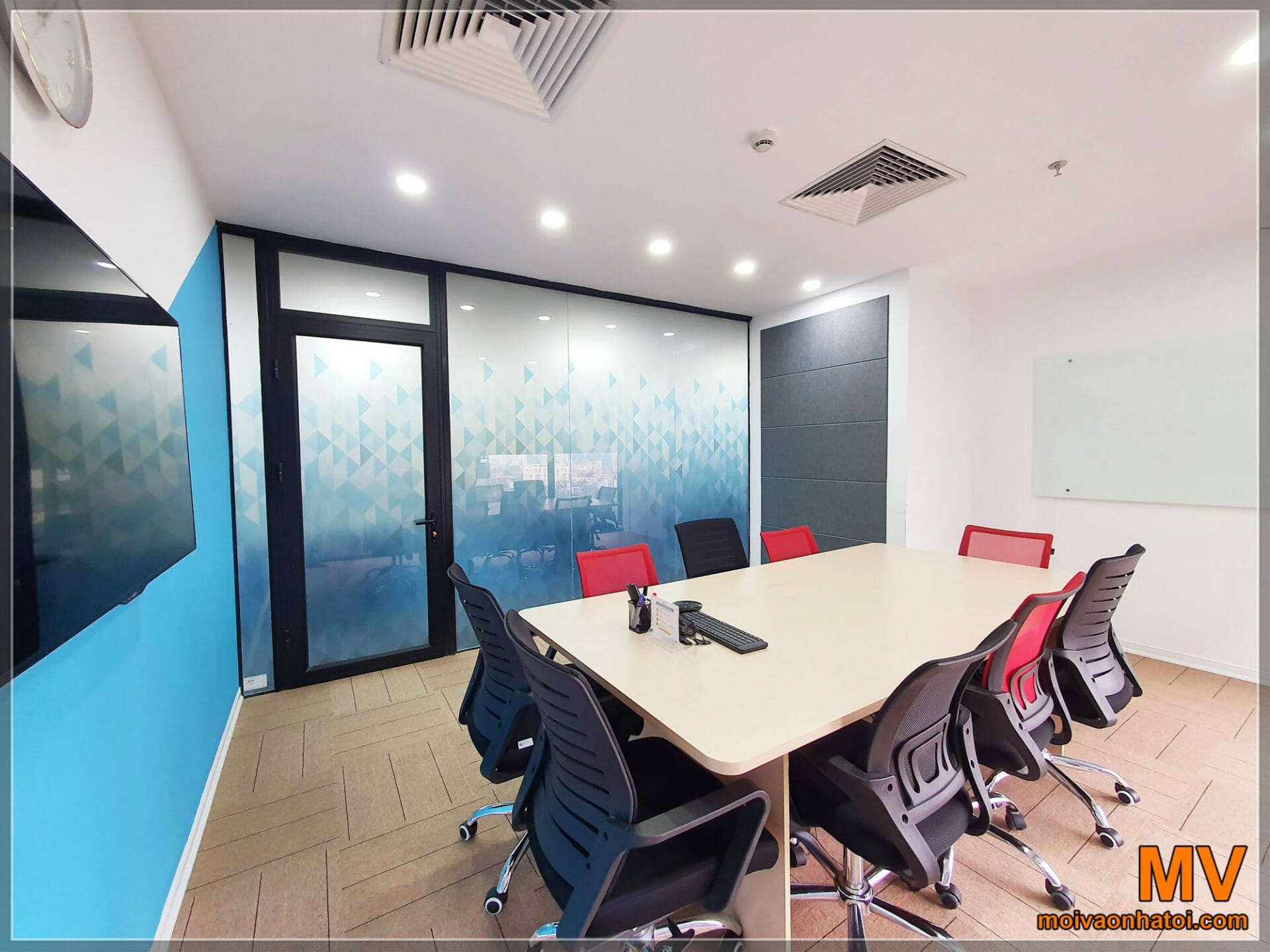 small meeting room area
