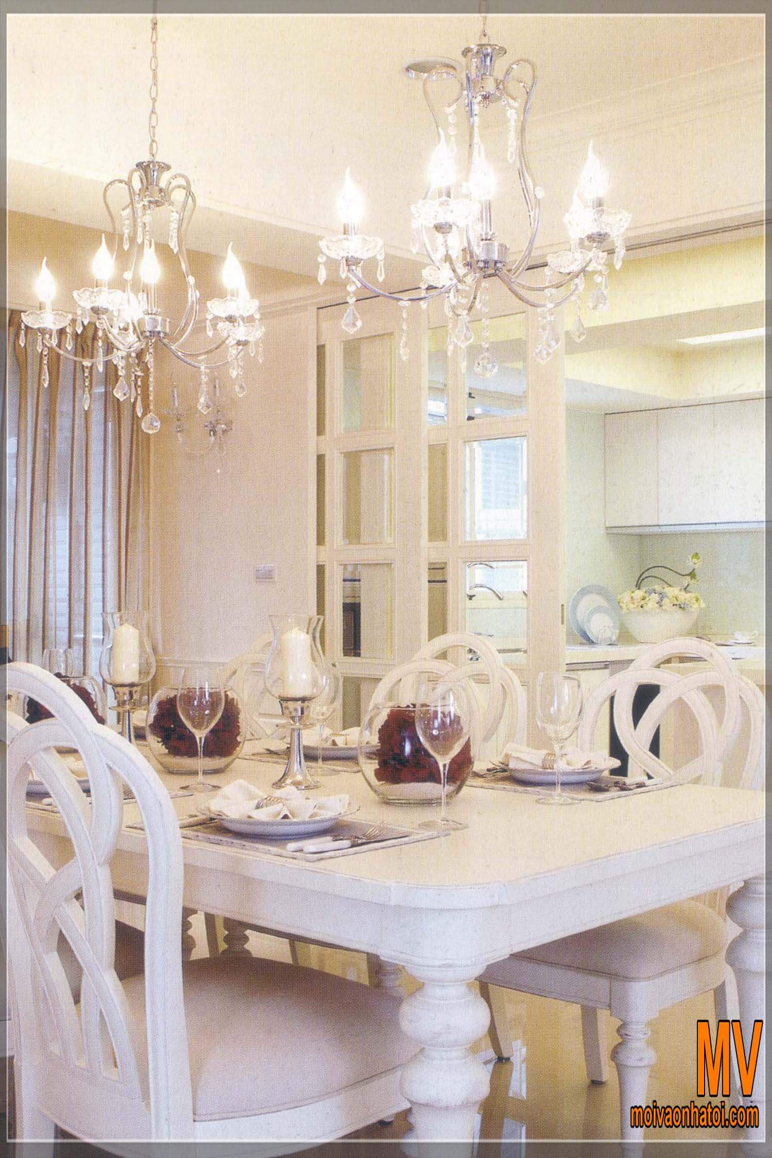 Sample beautiful dining table chandeliers