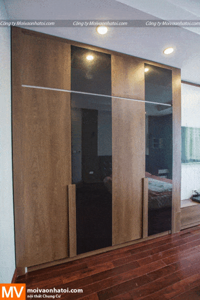 structure of wardrobe of Royal city apartment 100m2